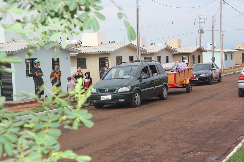Residencial José Richa recebe seus novos moradores